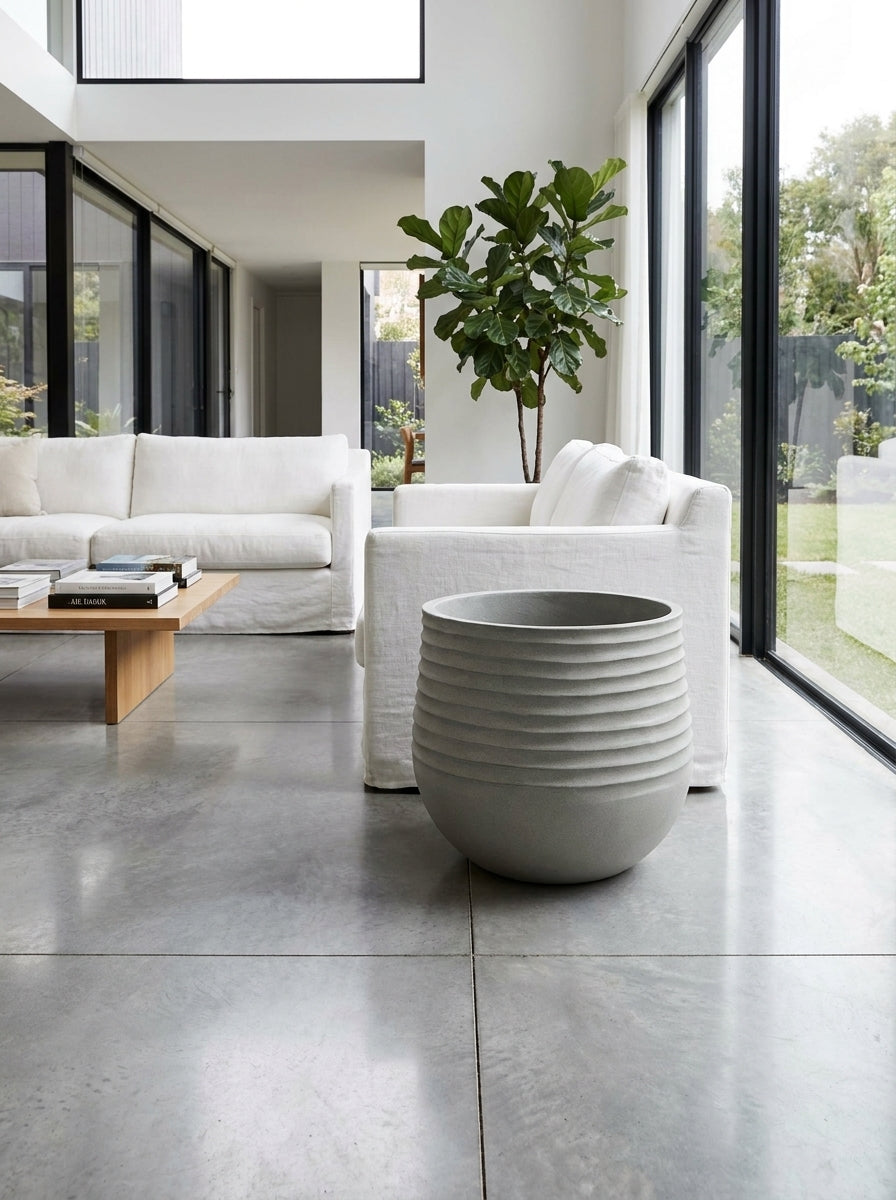 Soren Rounded Ribbed Planter